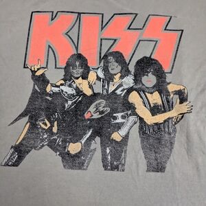 KISS Tee With Bold Graphics Of Band On Front.  Great Taupe Color 2XL